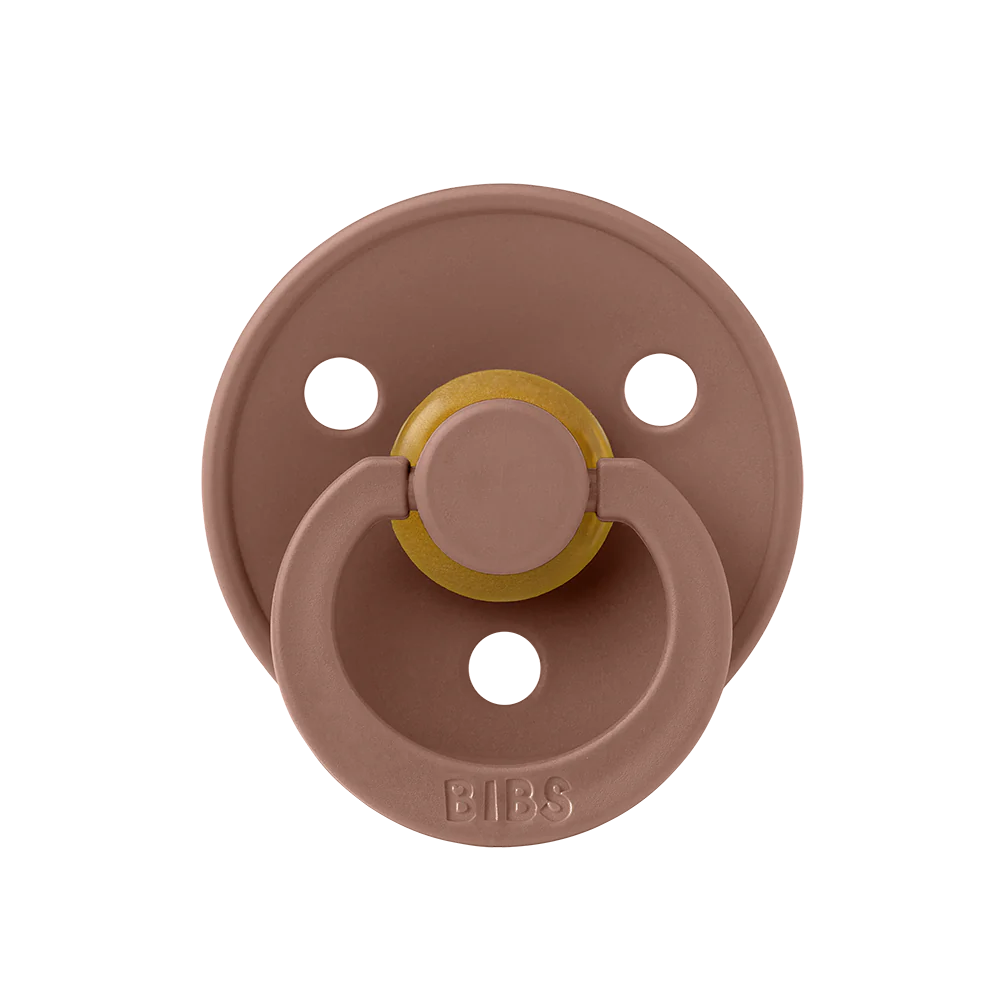 200247_5713795020461_BIBS_COLOUR_Woodchuck_2_1000x1000_4e242942-512d-4a1c-aee8-d735522ded25_1080x Пустышка латексная BIBS Colour Woodchuck 18+ мес. 1