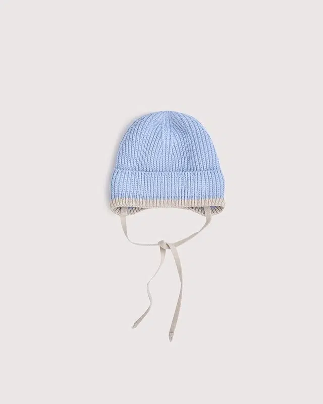 1 (33) Шапка детская Loomknits на завязках (Небесный) 1