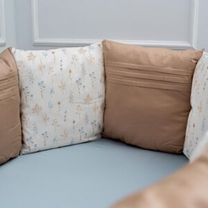 Комплект из 6 предметов Lappetti "Летняя история" для овал.кровати 18