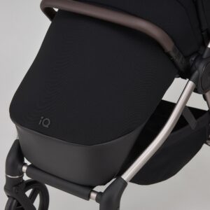 Накидка на ножки в сидение ANEX IQ black 11