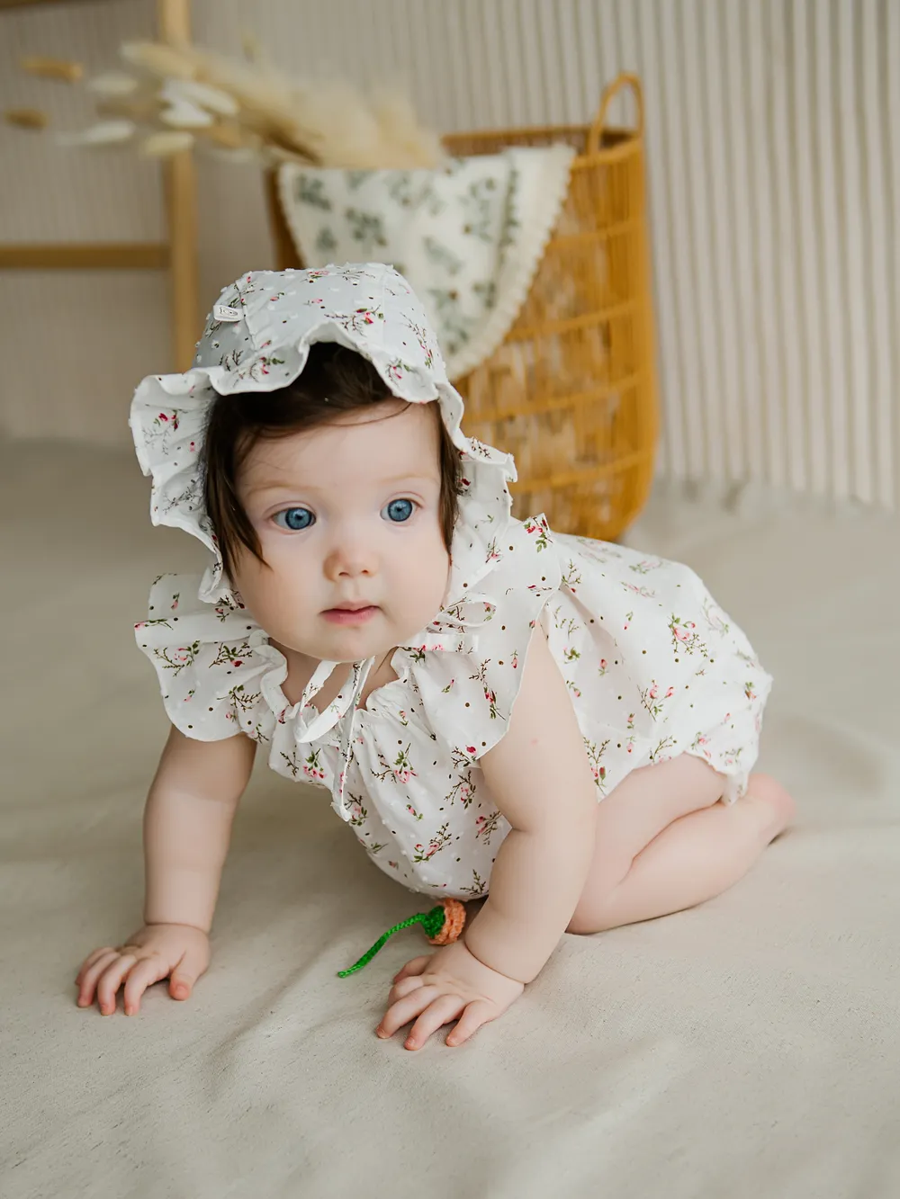 Песочник хлопковый с крылышками BUNGLY "Розы" 0+ 2