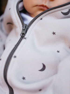 8656106_СОВ__5_ Утеплённый комбинезон с капюшоном Mjolk White Sand Moons с закрытой ножкой 14
