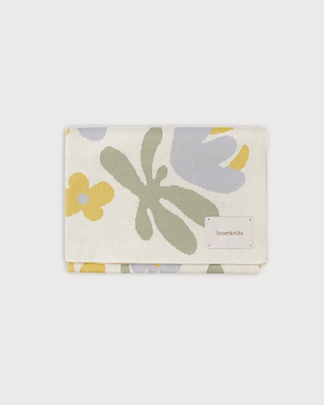 1 (39) Плед детский Loomknits жаккардовый Экрю 80*120 цветы 5