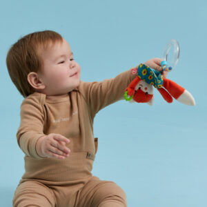 Погремушка-шуршалка Happy Baby ЛИСИЧКА ЛЮСЯ 30