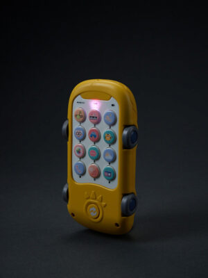 Игрушка телефон Happy baby CROCOPHONE 12