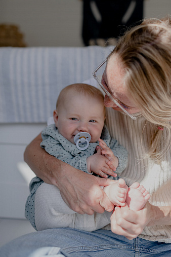 BIBS_AW22_AutumnEscape_DustyBlue_Lifestyle_5_min Набор пустышек BIBS Try-it Colour 3 шт. 0+ мес. 2