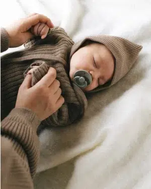 Шапка детская Loomknits Бежевый 6