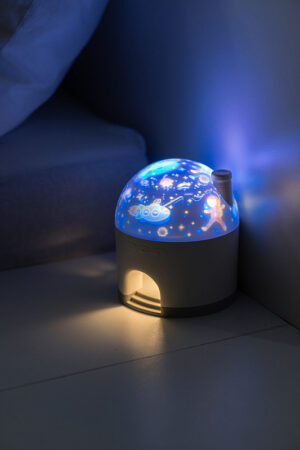 Ночник-проектор Снежный домик Roxy Kids 124