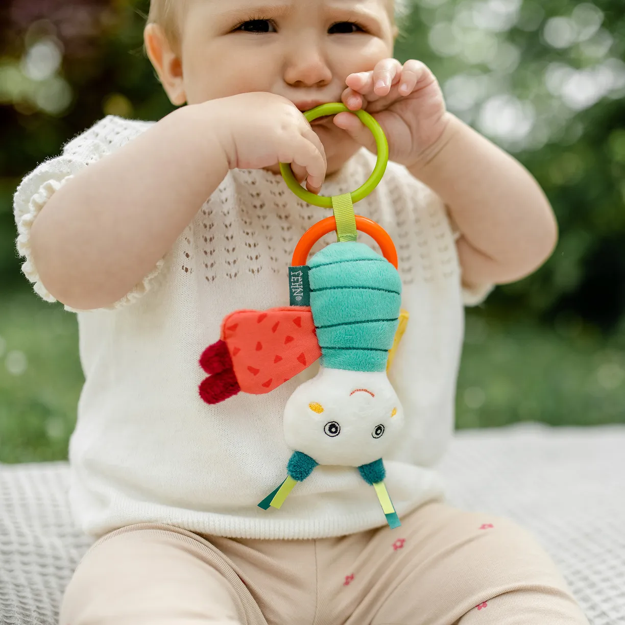 Игрушка-подвеска FEHN с вибрацией Бабочка 2