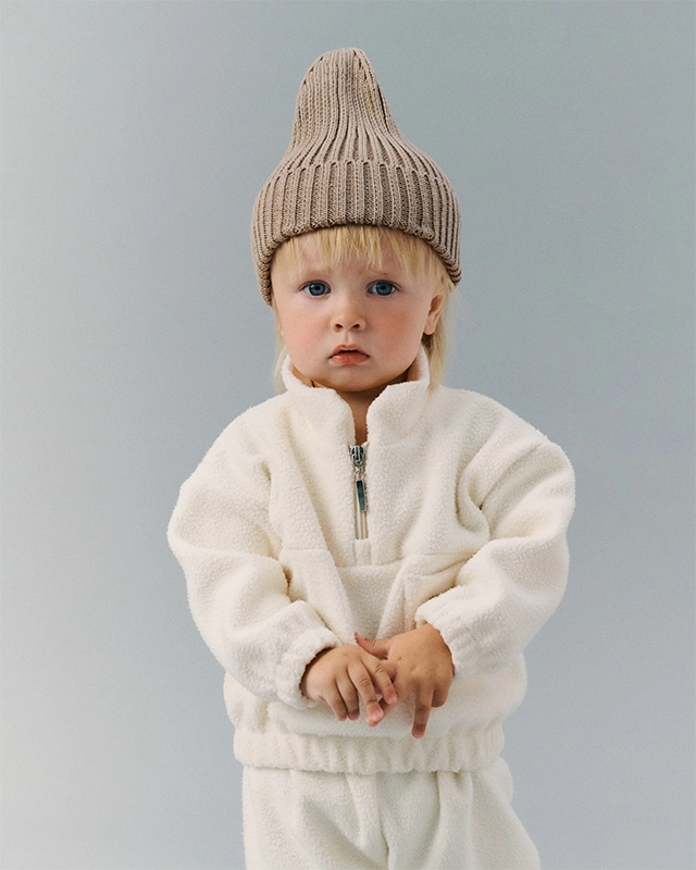 1 (1) Шапка детская Loomknits Какао 3