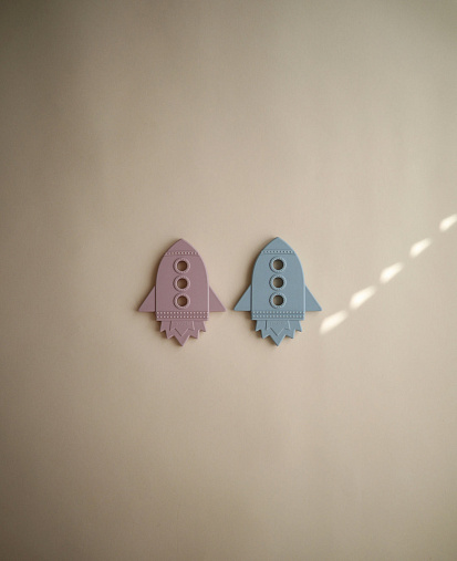 Силиконовый прорезыватель BIBS Rocket Lilac 3