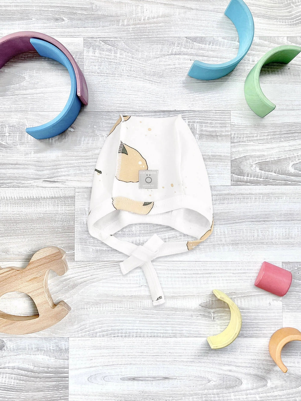 6740409_СОВ Чепчик Mjolk Лимоны 1