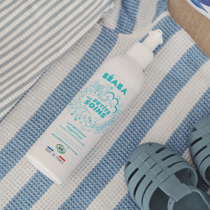 Органическое очищающее молочко для лица и тела со сладким миндальным маслом 250мл./LAIT NETTOYANT BI 2