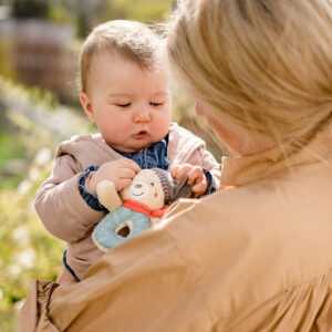 image_060164_ring_greifling_bear_07_kl_insta_min Мягкая погремушка-кольцо FEHN Мишка Бруно 6