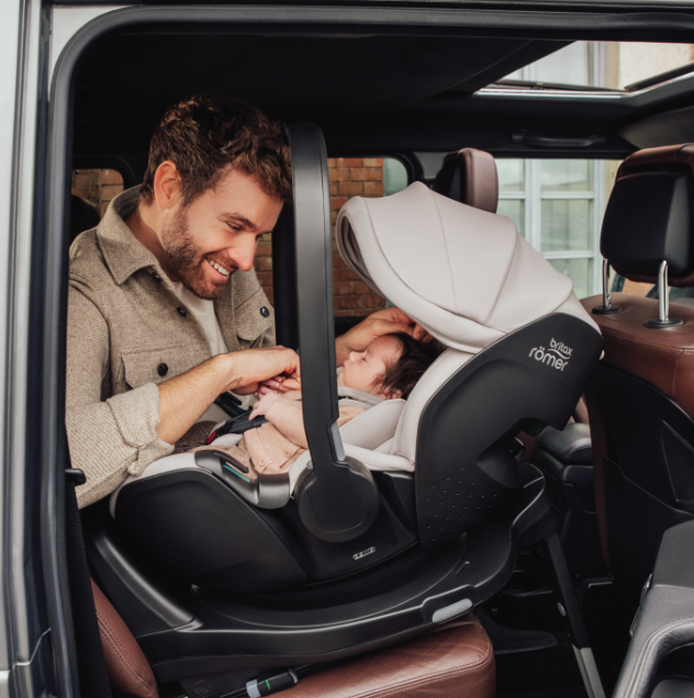Автокресло группы 0+ Britax Roemer BABY-SAFE PRO LUX 12