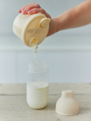 Контейнер для сухого молока Happy Baby, 260 мл 22