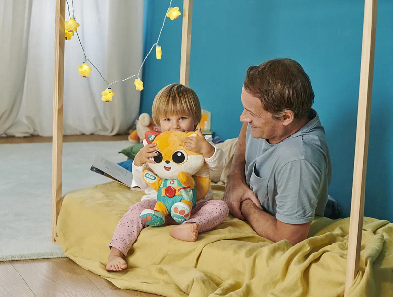 xifo81mltlxt620e97yeeckxt2r2hyl3 Игрушка мягкая Chicco "Говорящая лисичка" 15