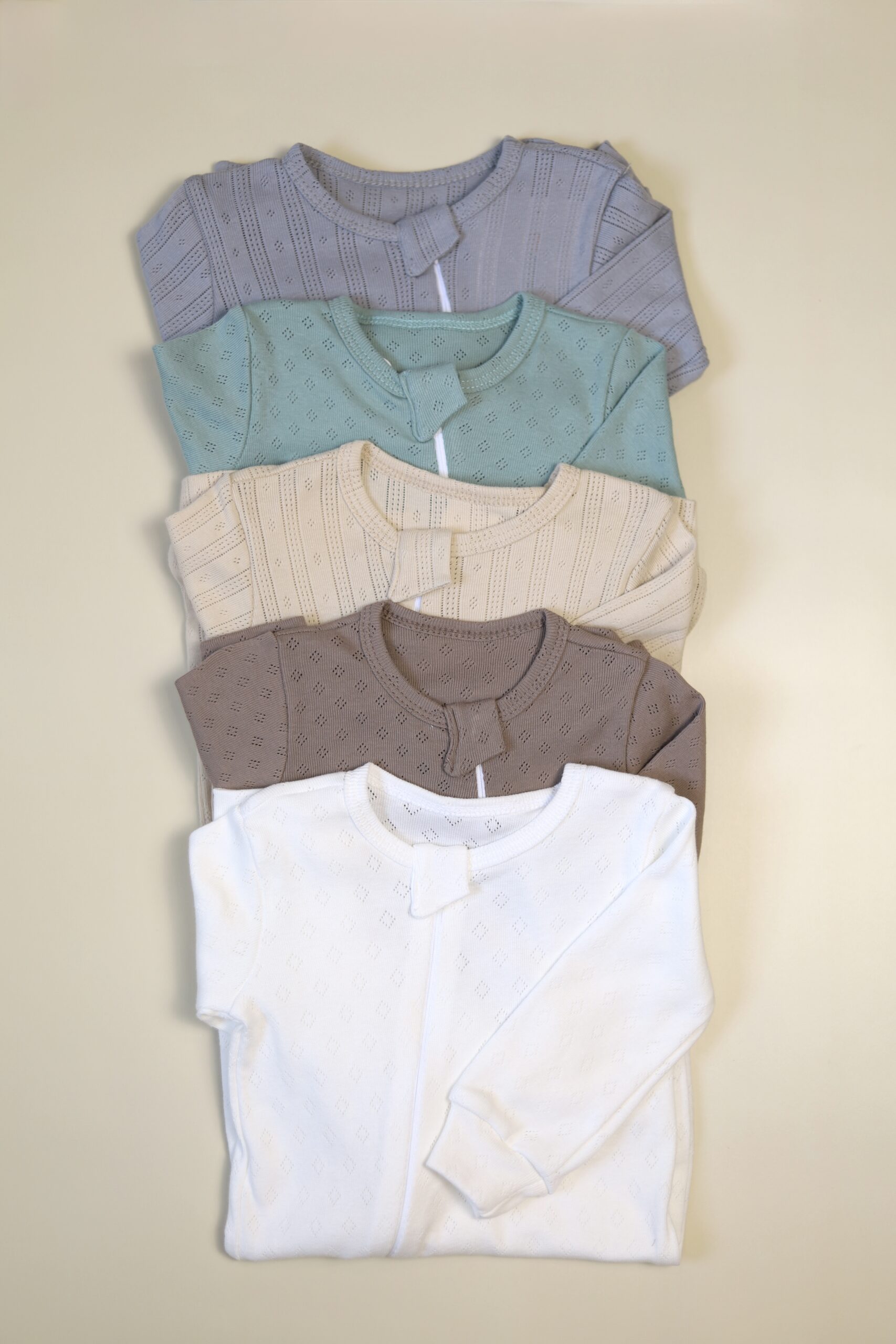 Комбинезон MATUSHKIN на молнии,открытые ножки, швы внутрь, транферная рибана 1