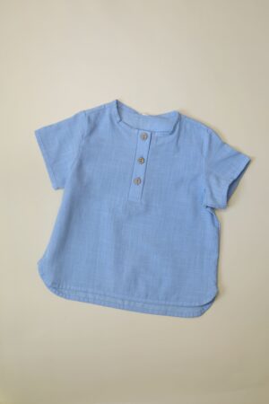 Рубашка голубая