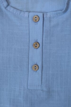 Рубашка голубая