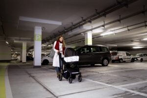 LIFESTYLE_WG_SMILE_StaySafe_Parkhaus_Zebra_1_300dpi Набор защиты от непогоды Britax Roemer Smile 18