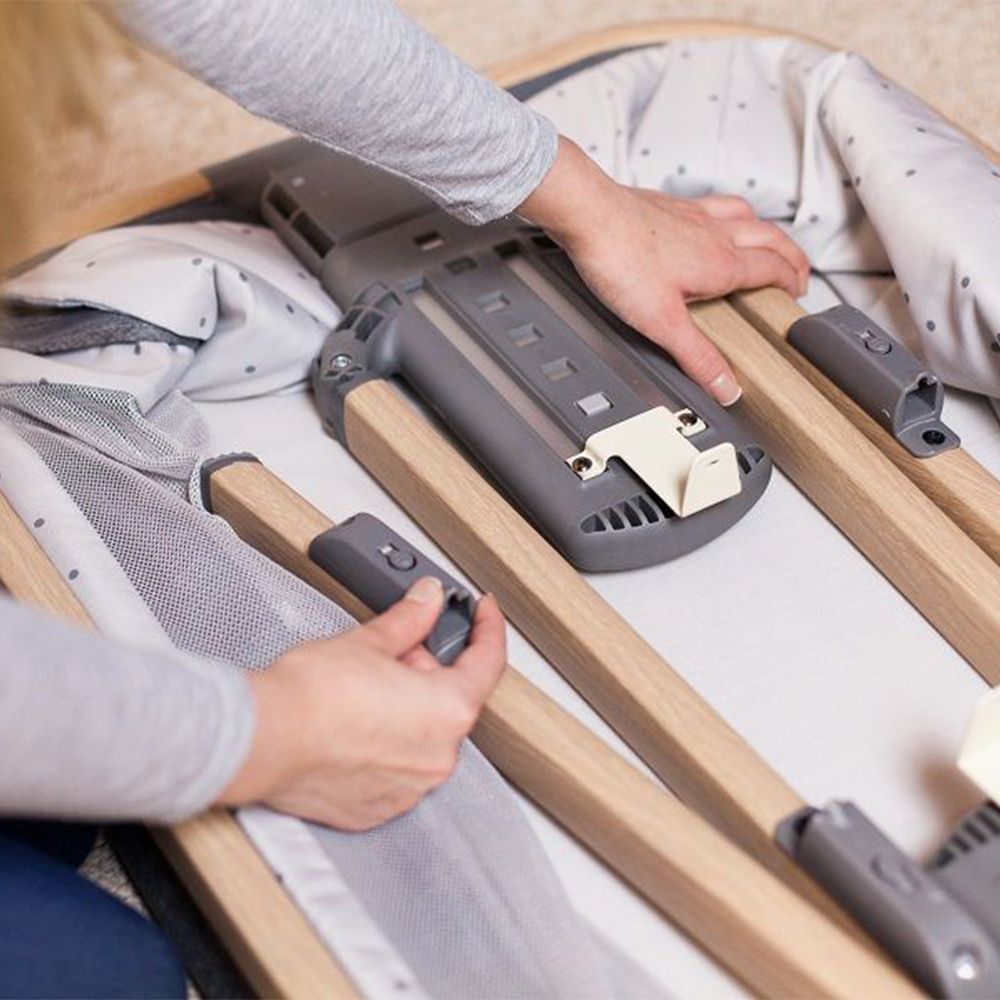 Колыбель Tutti Bambini CoZee с колесами 5