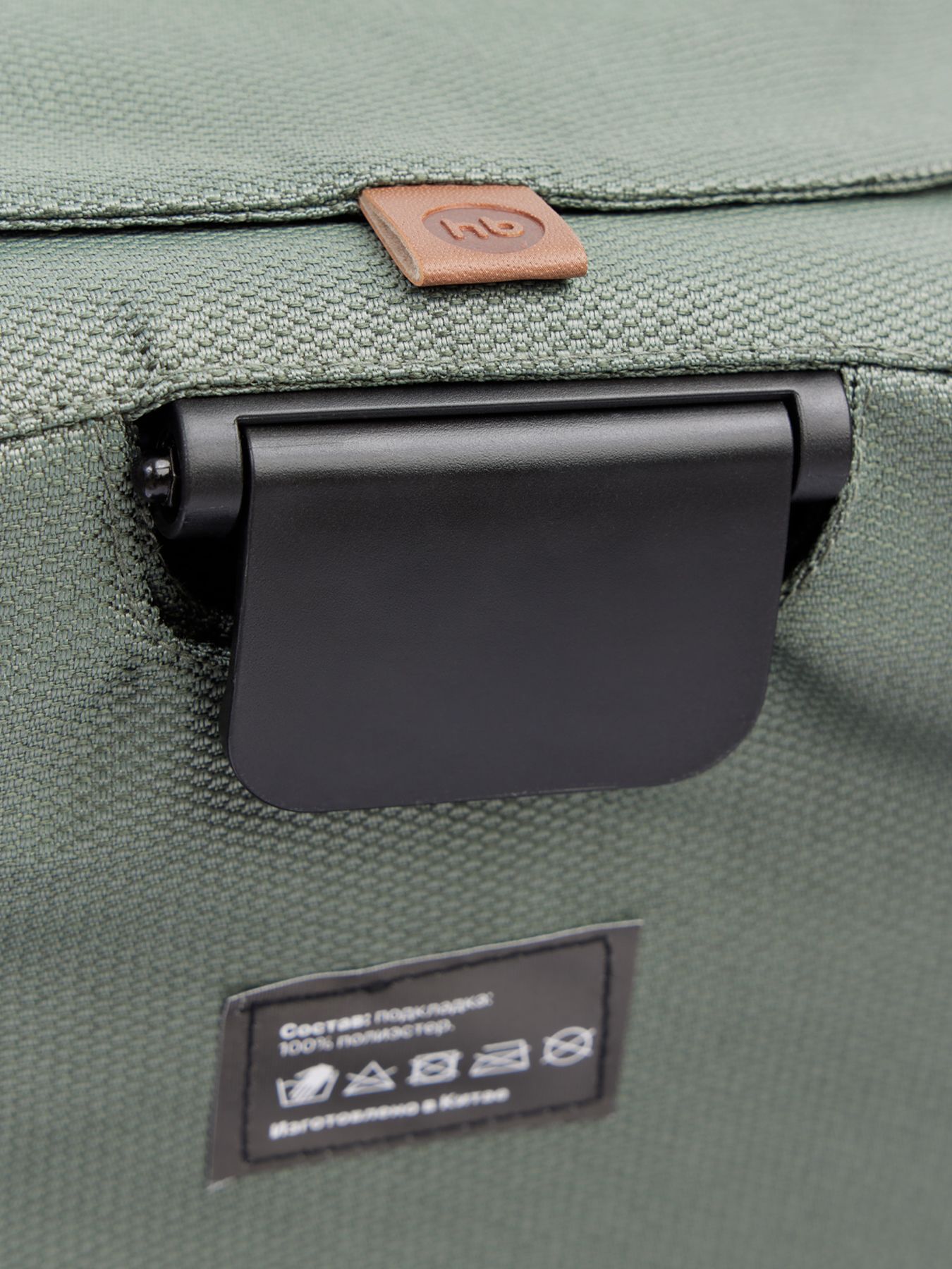 celine_dark_olive-_18_ Коляска прогулочная Happy Baby CELINE 18