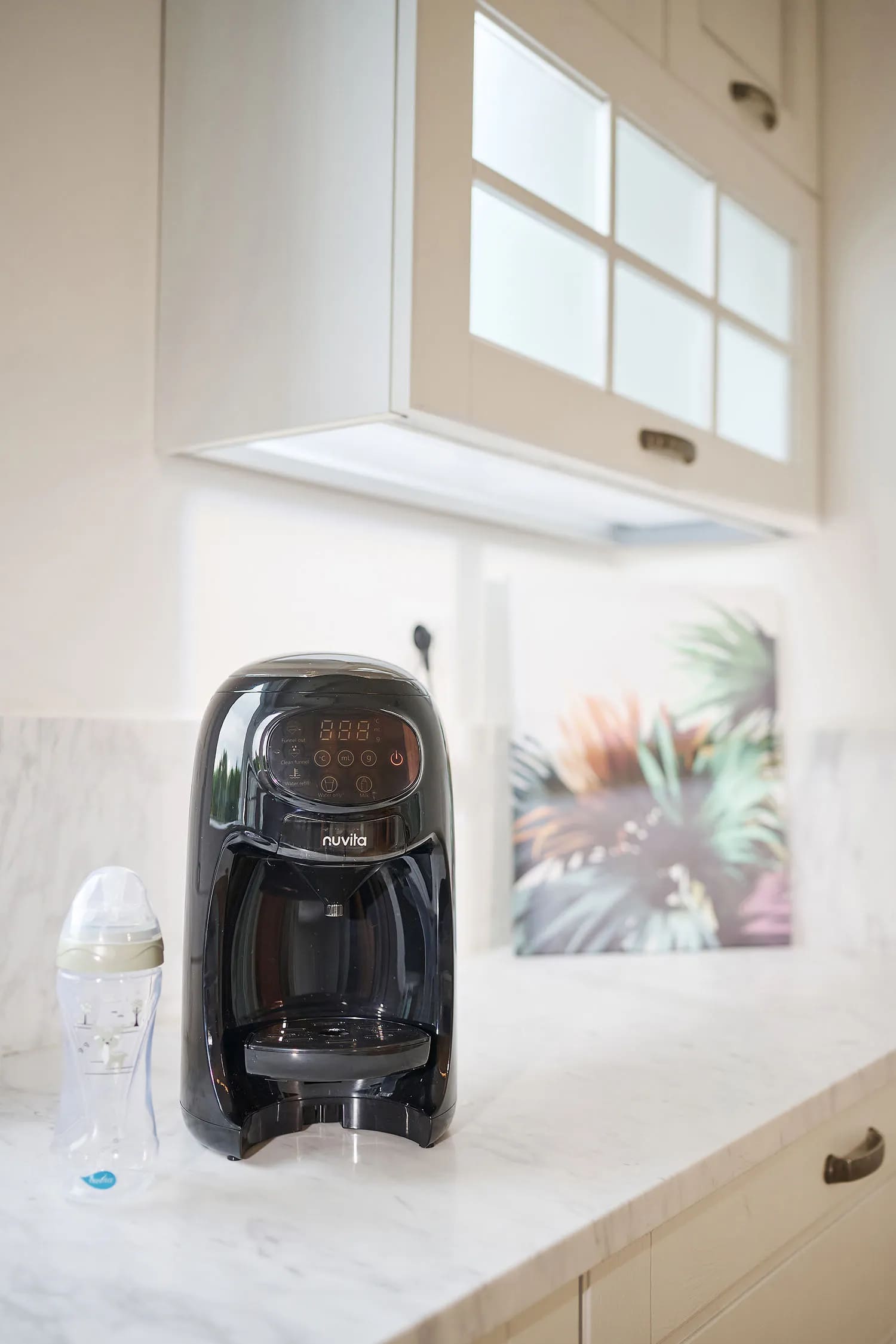 Машина Nuvita для приготовления молочной смеси 1180 Lattespresso 8