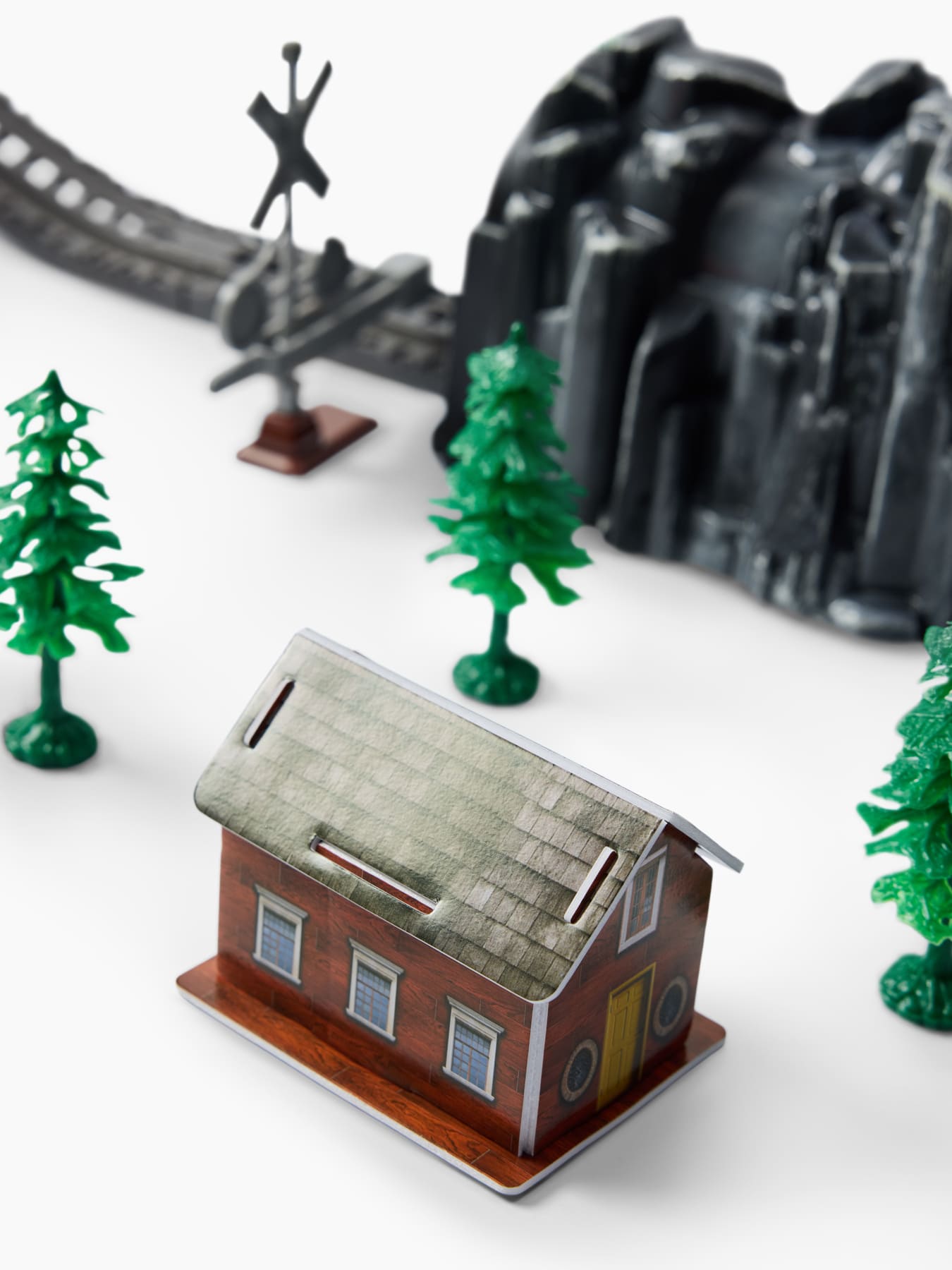 Игрушечная железная дорога Happy Baby HAPPY RAILWAY «ХЭПИ РЕИЛВЭЙ»