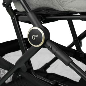 Коляска прогулочная Pituso Q3