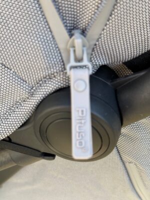 Коляска прогулочная Pituso Pera Plus