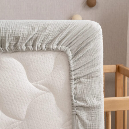 Простыня на резинке Perina “Muslin” 120х60 см